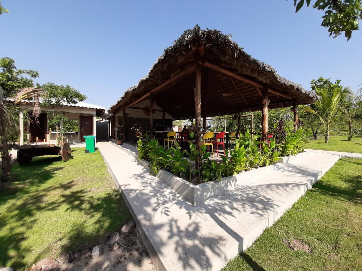 Pousada De Charme Formiga Ecolodge Mateiros Exterior photo
