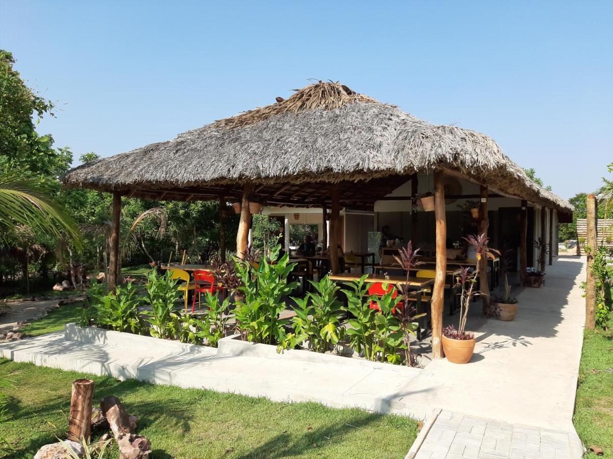 Pousada De Charme Formiga Ecolodge Mateiros Exterior photo